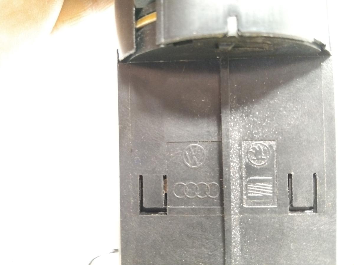 VW Polo 6R original Lichtschalter f&uuml;r Nebelscheinwerfer BJ2011