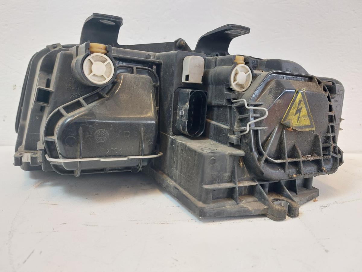 Audi A4 8E B6 Xenonscheinwerfer Scheinwerfer Frontscheinwerfer Xenon vorn rechts