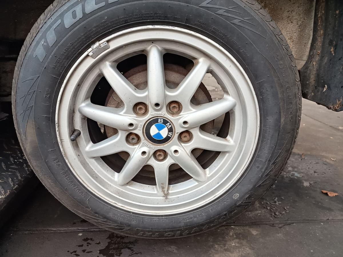 BMW 3er E36 Compact Bj 1997 original Satz Alufelgen 7Jx15 ET47