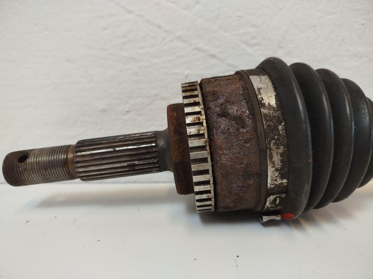 Nissan Almera N16 Gelenkwelle Antriebswelle vorn links 1498ccm 66kw QG15 ABS 5G