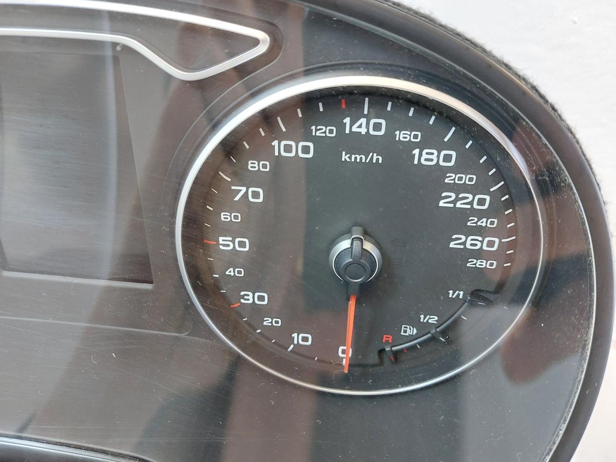 Audi Q2 Typ AG Kombiinstrument Tacho Cockpit OEM 15tkm 30TFSI Analog Anzeigen
