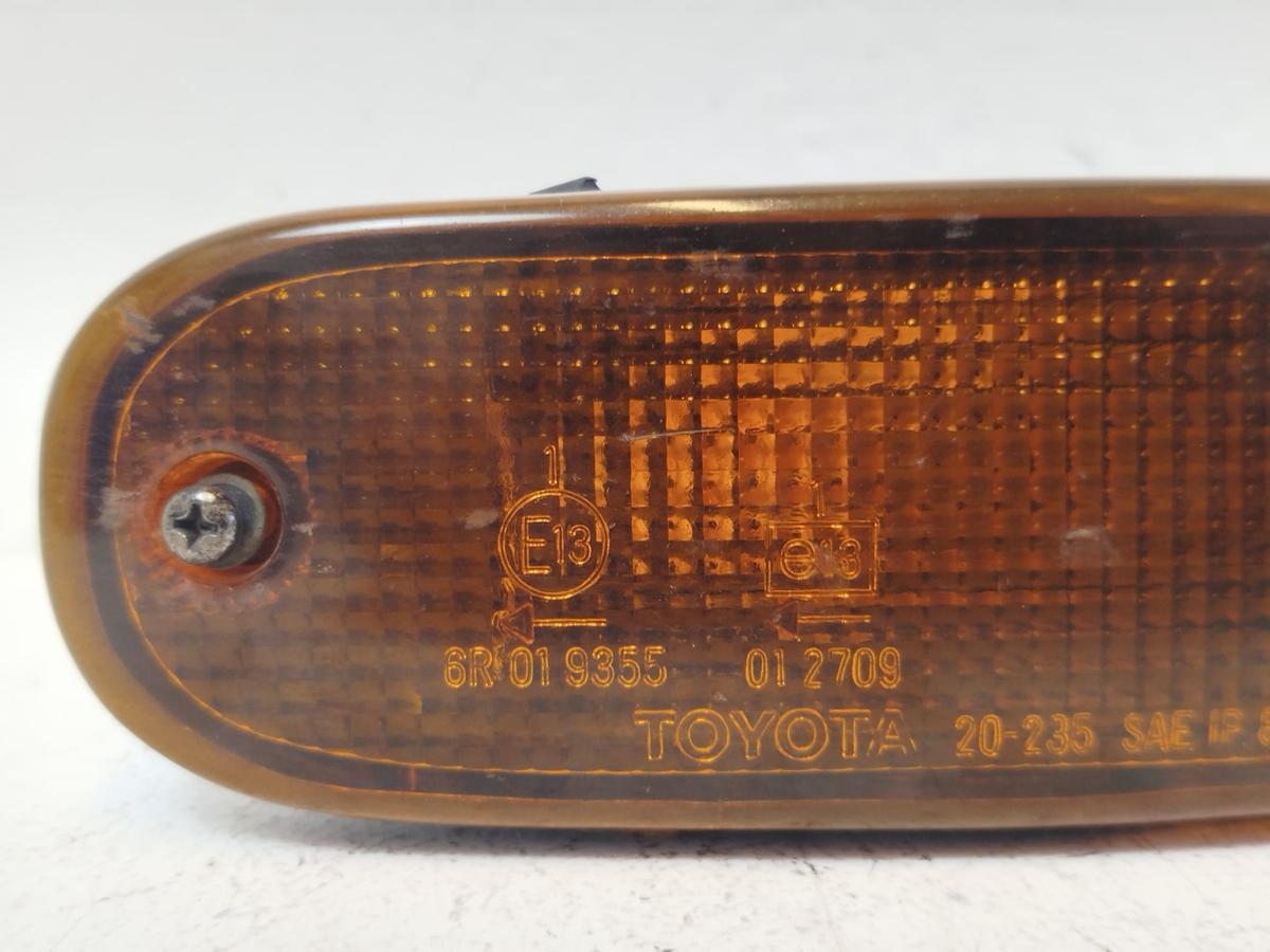 Toyota Celica Coupe T18 Blinker Blinkleuchte vorn rechts orange