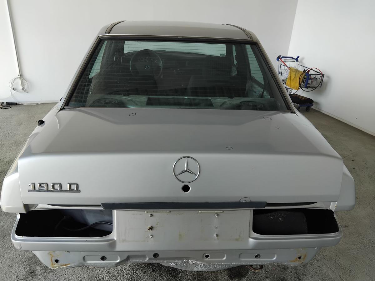 Mercedes Benz 190 W201 original Heckklappe 744 brillantsilbermetallic BJ1991