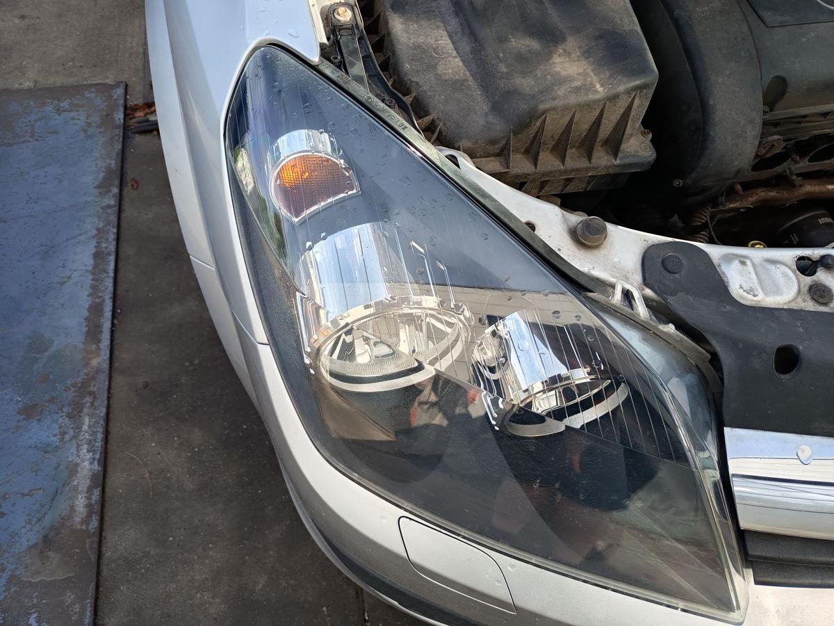 Opel Astra H original Scheinwerfer rechts Halogen vor Facelift Baujahr 2006