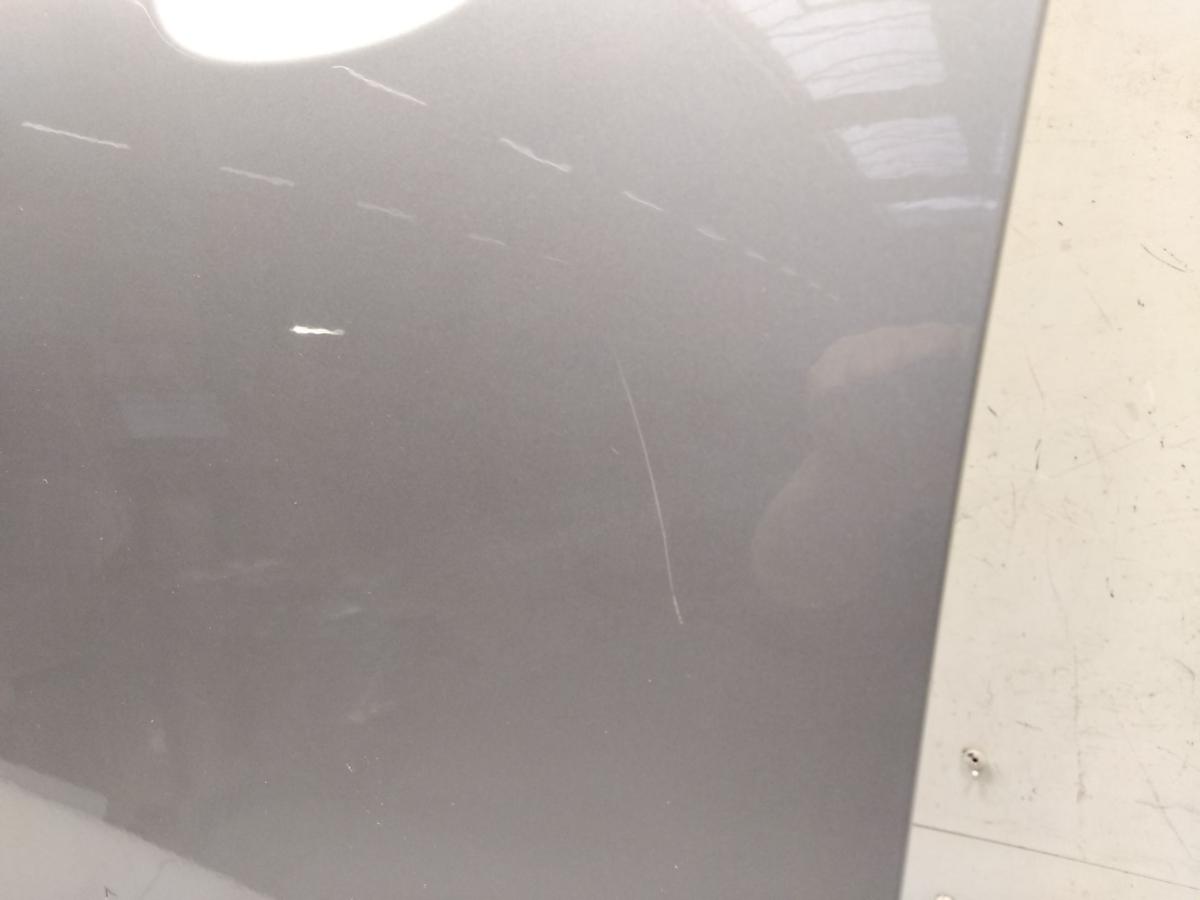 VW Touareg 2 7P Tür vorn links Fahrertür eissilbermet. LX7W BJ2013