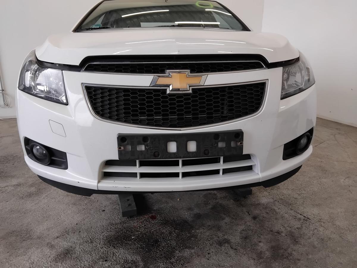 Chevrolet Cruze J300 orig Sto&szlig;stange Stossf&auml;nger vorn BJ2011 GAZ olympic white