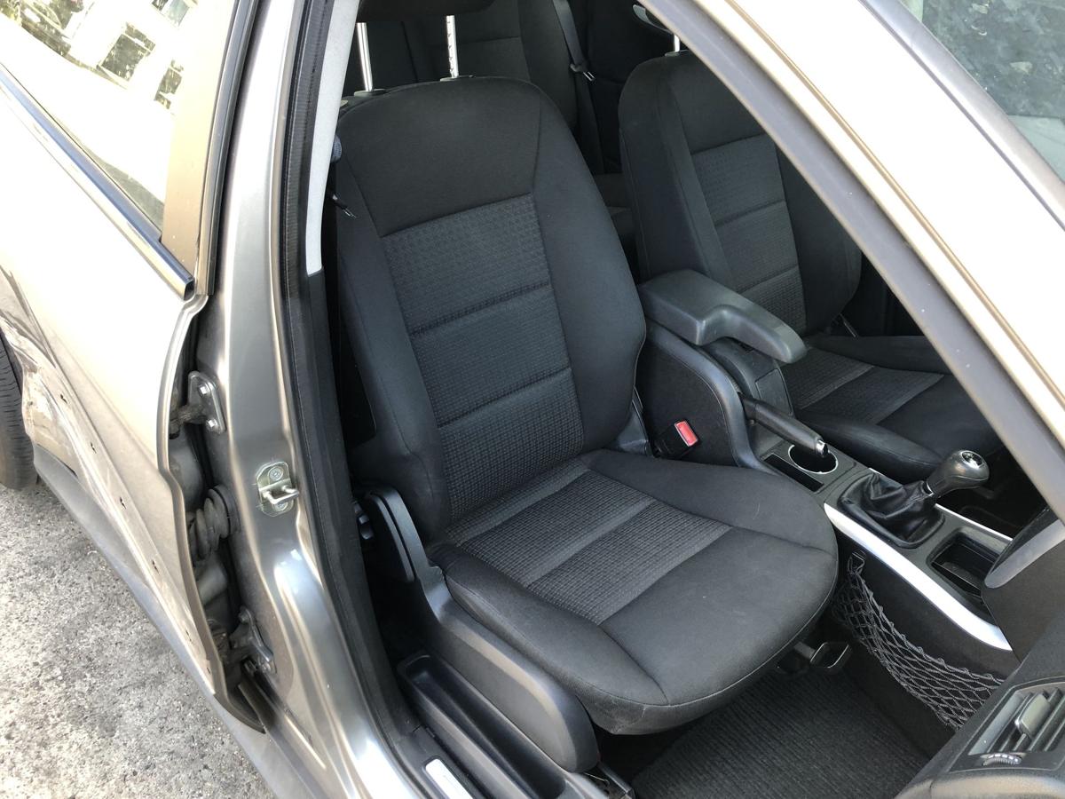 Mercedes B Klasse W245 Sitz vorn rechts Beifahrertsitz Heizung Stoffsitz