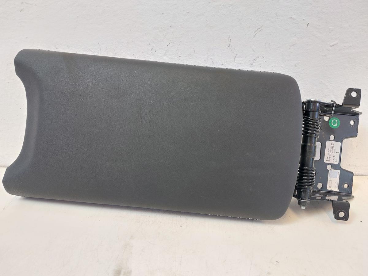 Omoda 5 EV Elektro Deckel Mittelarmlehen vorn Kunstleder Armlehne Armauflage