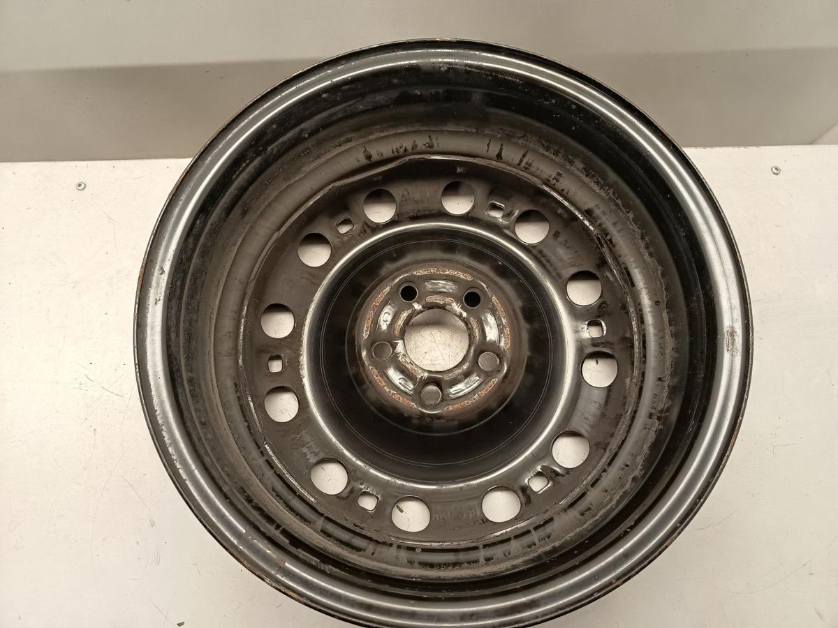 Skoda Fabia III NJ5 original Stahlfelge 6x15 ET38 Baujahr 2015