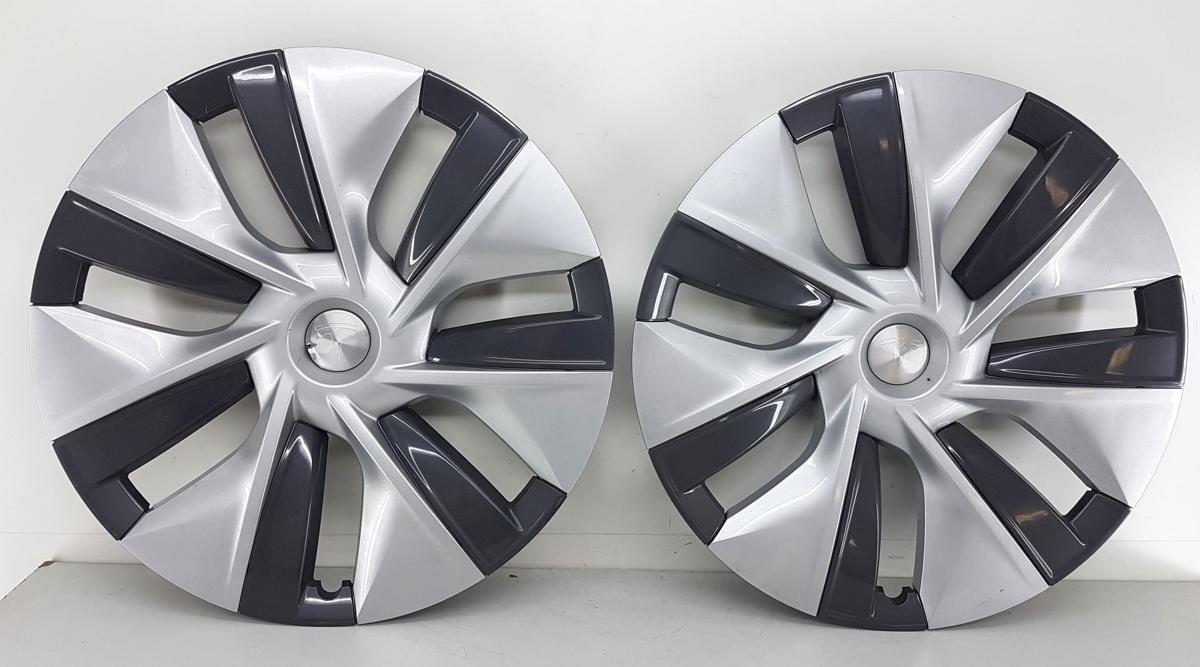 Tesla Model Y Satz Radkappen Radzierblenden 19 Zoll Bj2022 1044235-00-C