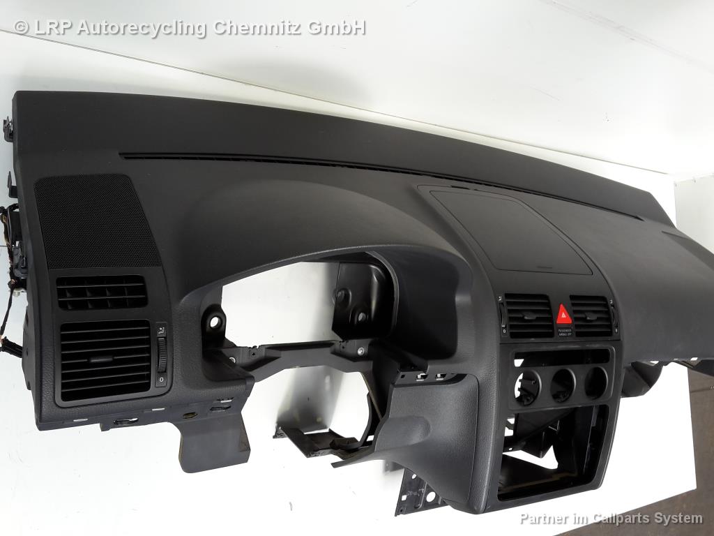 VW Touran 1T BJ 2004 Armaturenbrett 1T1857001 Schalttafel Armaturentafel