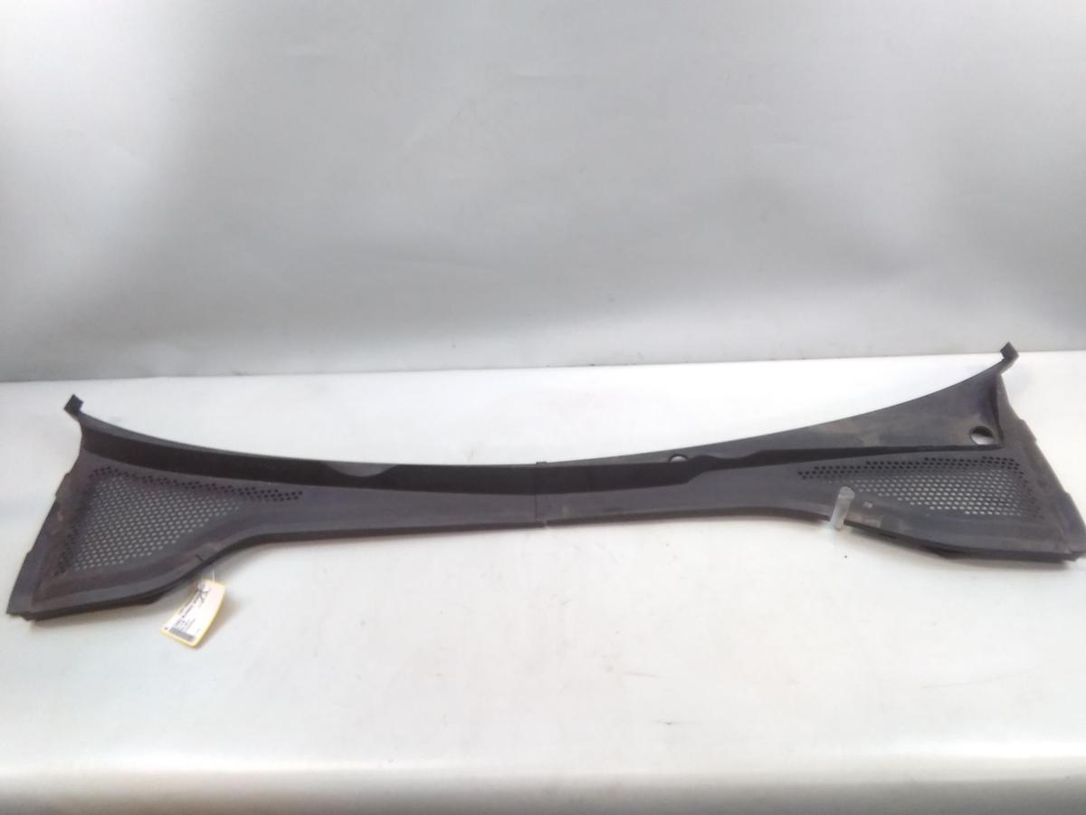 VW Golf 7 Facelift original Plastikabdeckung Windlauf 2-teilig BJ2017