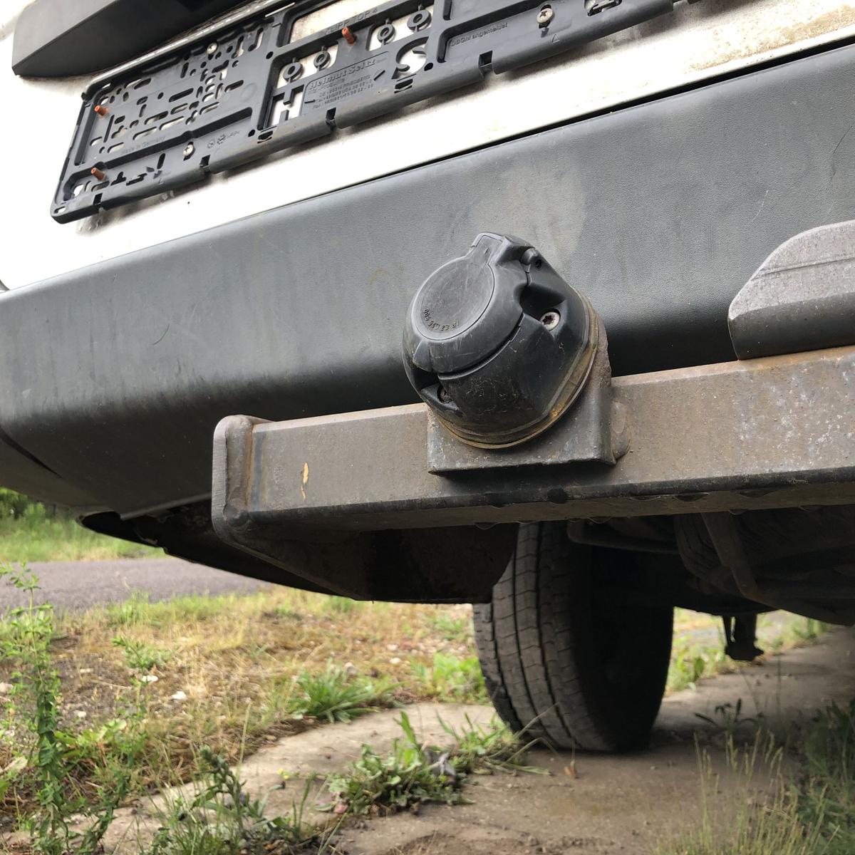 Mercedes Sprinter W906 Anhängerkupplung AHK mit Trittstufe Zugvorrichtung