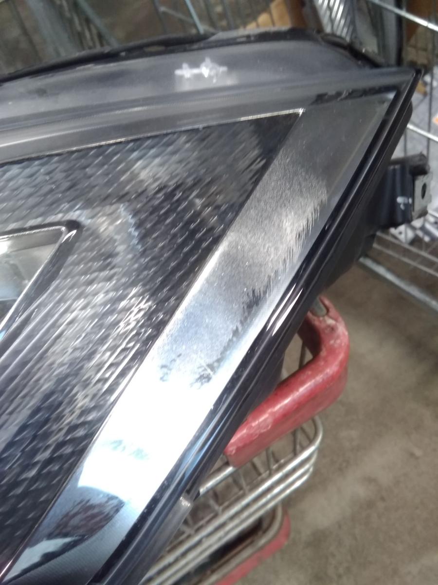 Tesla Model S orig Xenonscheinwerfer links mit Steuerger&auml;t BJ2014 6005910-00-C