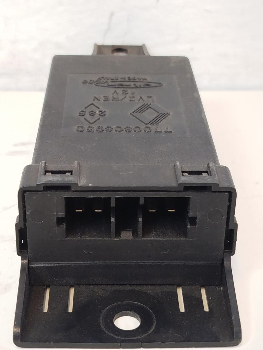 Renault Safrane Ph1 Bj94 Steuerger&auml;t ZV Zentralverriegelung Bitron OEM