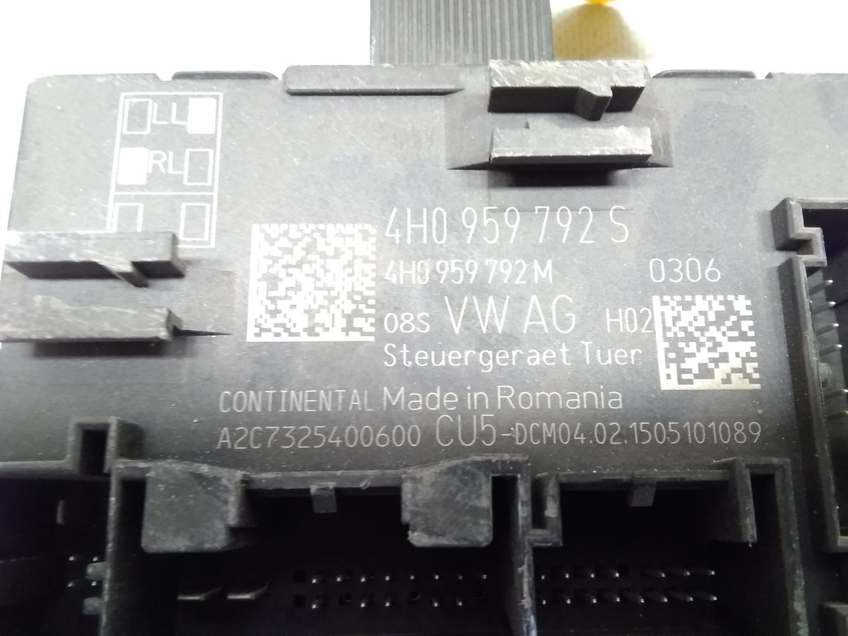 VW Touareg 2 7P original T&uuml;rsteuerger&auml;t vorn rechts 4H0959792S Bj.2015