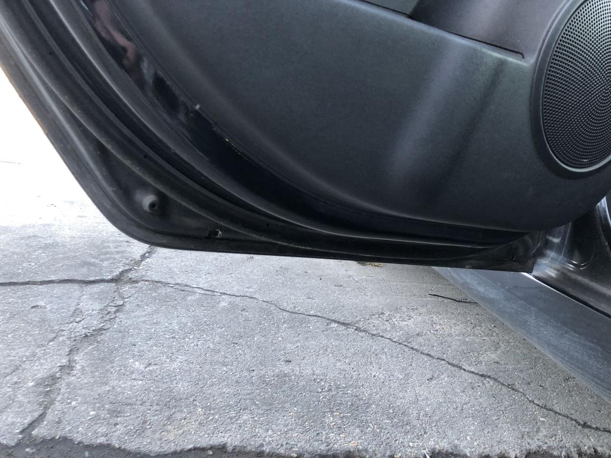 Kia Venga YN T&uuml;r hinten links Fondt&uuml;r im Rohbau 9F Stone Black Perl