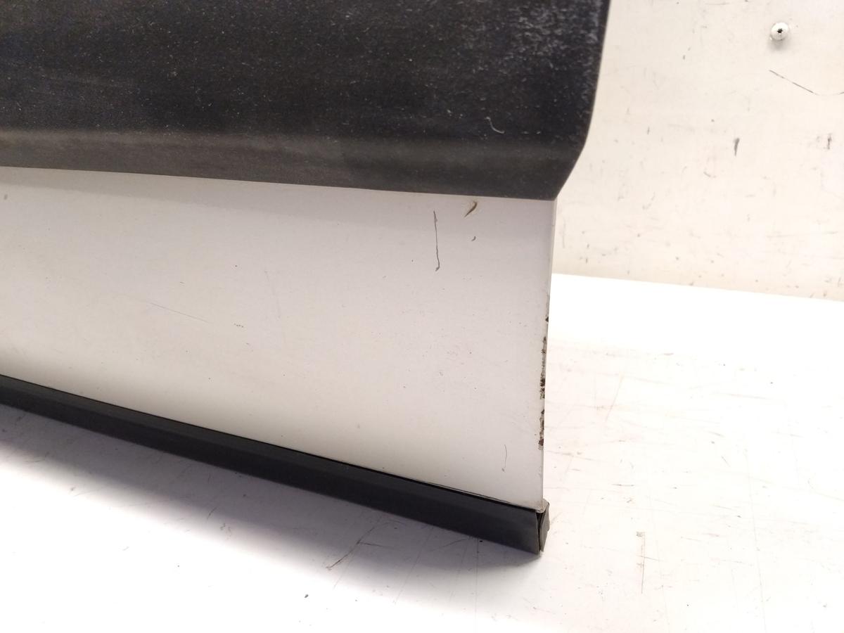 Audi 100 und 200 Typ 44 C3 Tür vorn links Fahrertür zermattsilber LY7Y Bj.1986