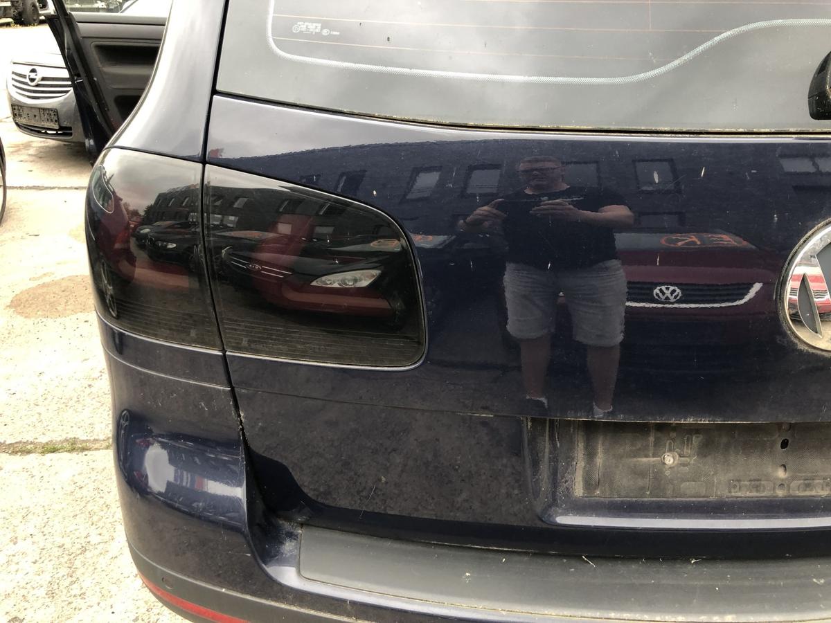VW Touareg 7L Heckklappe mit Heckscheibe im Rohbau LA5G Perlblau 02-06