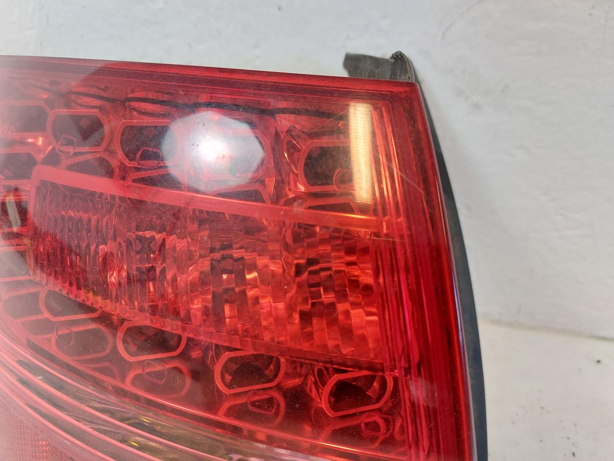 Audi A6 4F C6 Avant Rückleuchte außen links Ecke Kombi LED Heckleuchte
