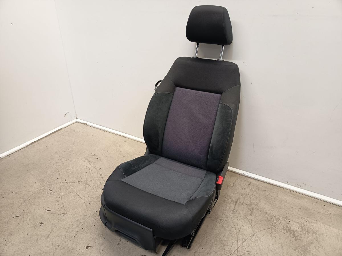 VW Polo 6R orig Sitz vorn rechts 3türer Beifahrersitz Alcantara Bj 2011
