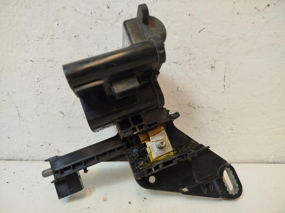 BMW 1er F20 Verteiler Fremdstart Batterie OEM Originalteil