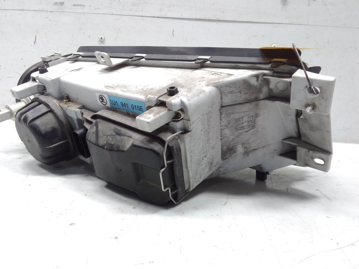 Skoda Octavia 1U orig.Scheinwerfer links Facelift mit Nebelscheinwerfer BJ2002