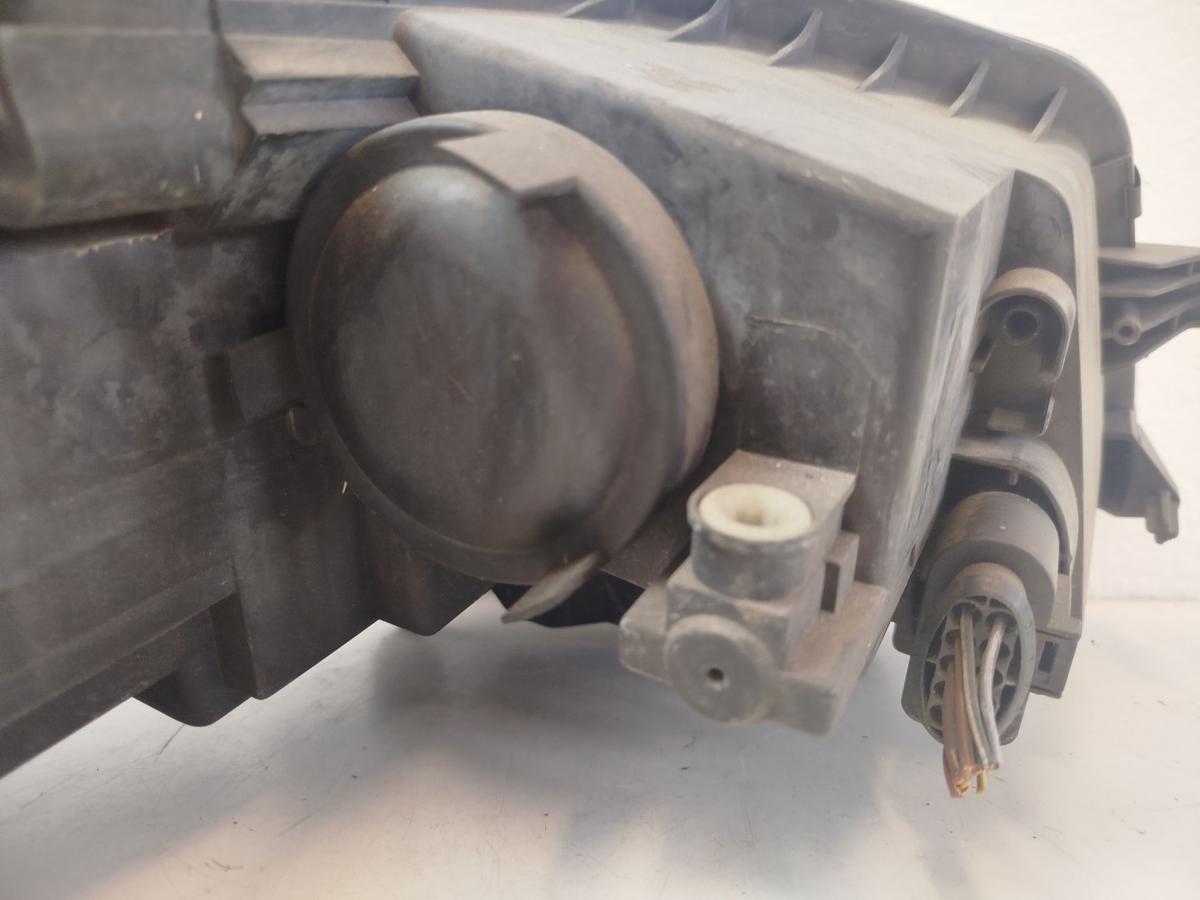 VW Touran 1T 1T2 GP Scheinwerfer links OEM Tr&uuml;b Frontscheinwerfer Halogen ab06