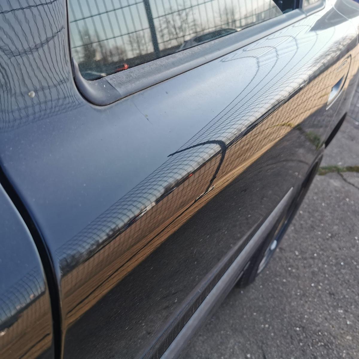 Volvo S60 RS Tür Autotür Rohbautür hinten links Fondtür 01900 Black Stone