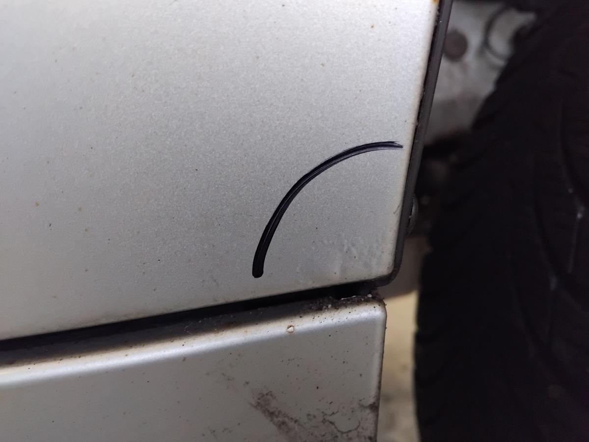 BMW 1er E81 E87 original Kotfl&uuml;gel vorn rechts 354 Titansilbermetallic BJ2007