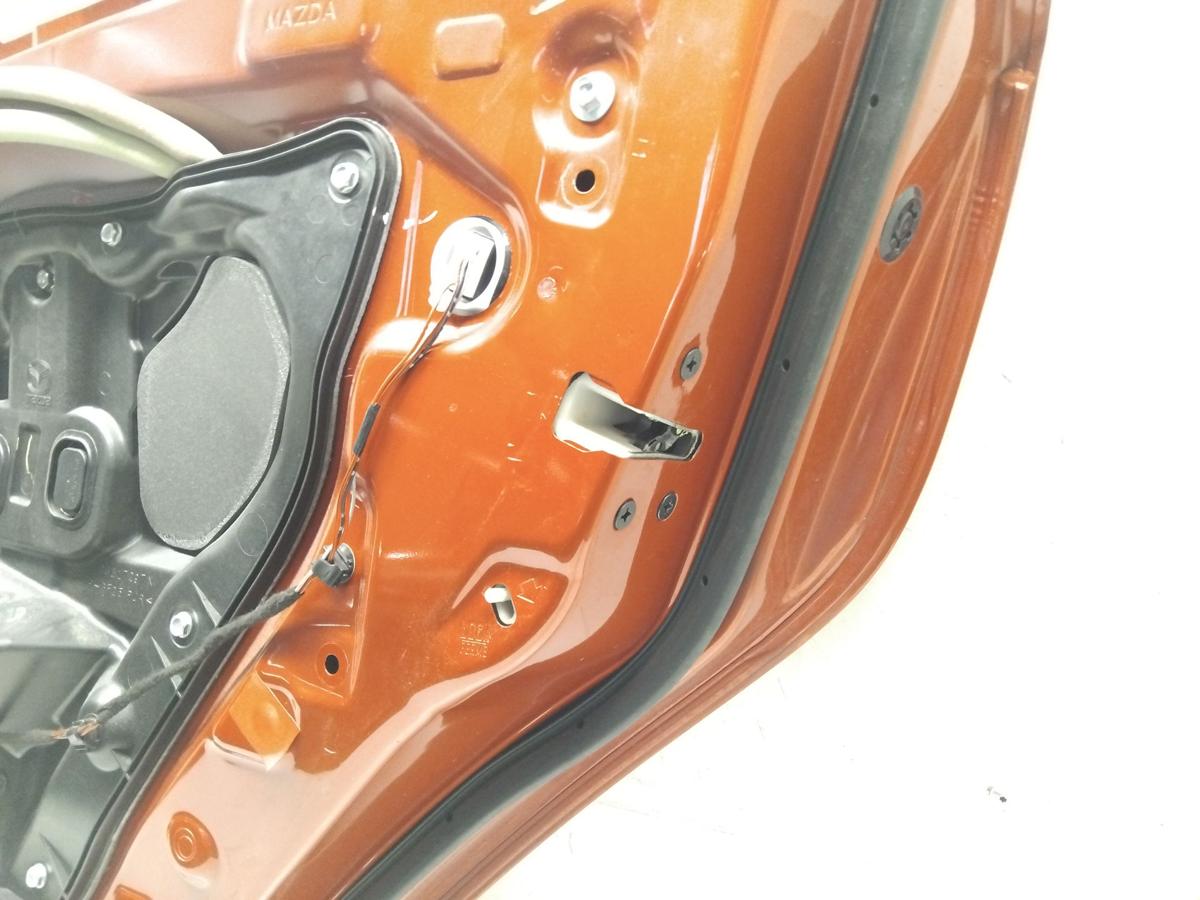 Mazda 2 DE original T&uuml;r hinten rechts rot 5t&uuml;rig BJ2007