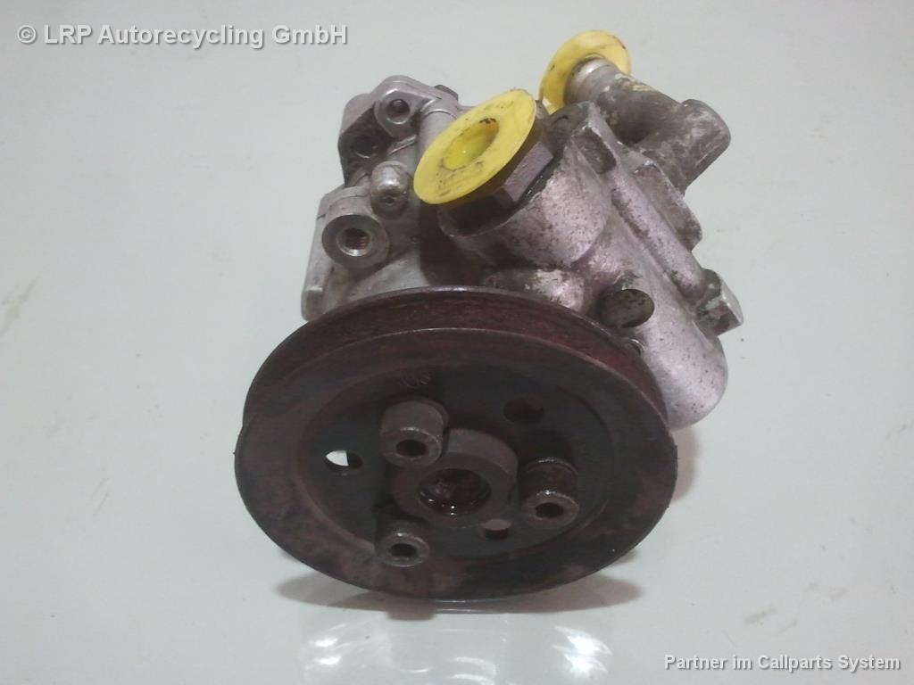 VW Passat B3 35i Servopumpe 357422155US 015141ZF00800 ZF BJ1991