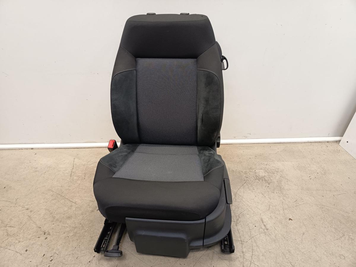 VW Polo 6R orig Sitz vorn links 3türer Fahrersitz Alcantara Bj 2011