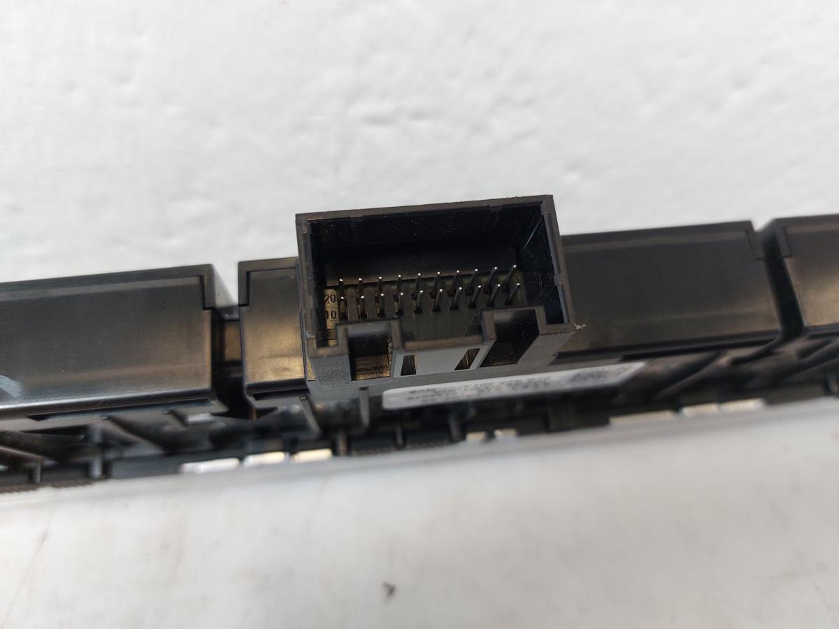 Audi Q2 Typ AG Tasterleiste Schalterleiste Armaturenbrett OEM