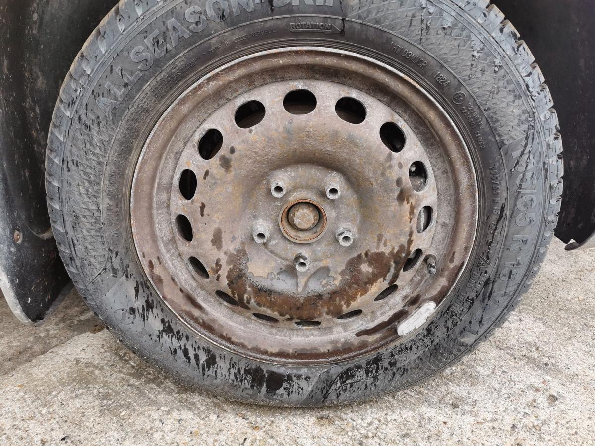 VW Caddy 2K Radsatz Komplettradsatz Stahlfelge 195 65R15 95V Semperit Allwetter