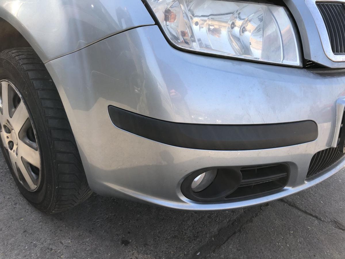 Skoda Fabia 6Y Sto&szlig;f&auml;nger vorn Frontsch&uuml;rze Facelift ab 04 Nebel LF7U Stone grey