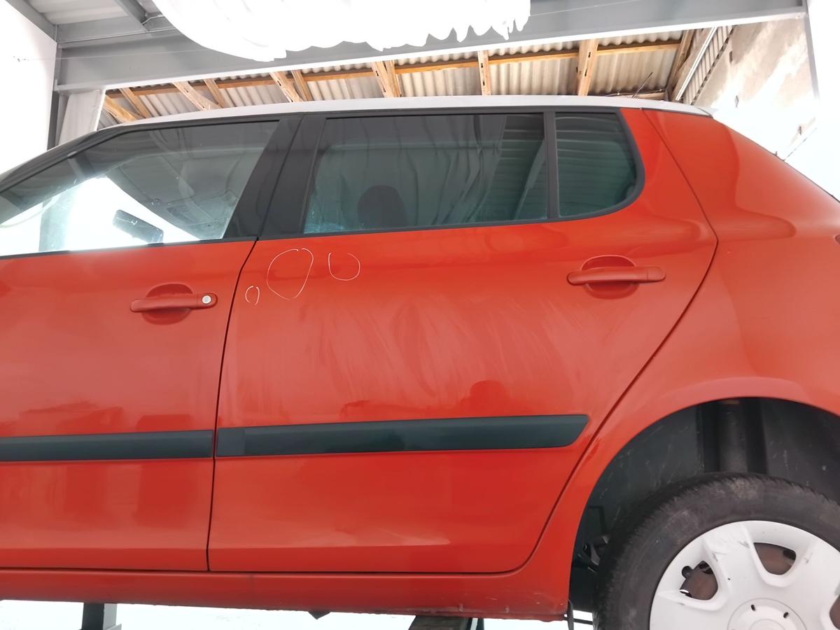 Skoda Fabia 2 5J Tür hinten links corridarot 8151 5türig Fließheck Mängel BJ2009 Skoda Fabia 2 5J Tür hinten links corridarot 8151 5türig Fließheck Mängel BJ2009