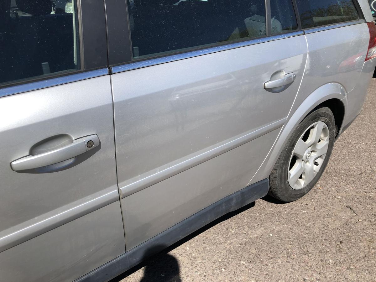 Opel Vectra C Caravan ab 05 T&uuml;r hinten links Fondt&uuml;r Rohbau 2AU Starsilber