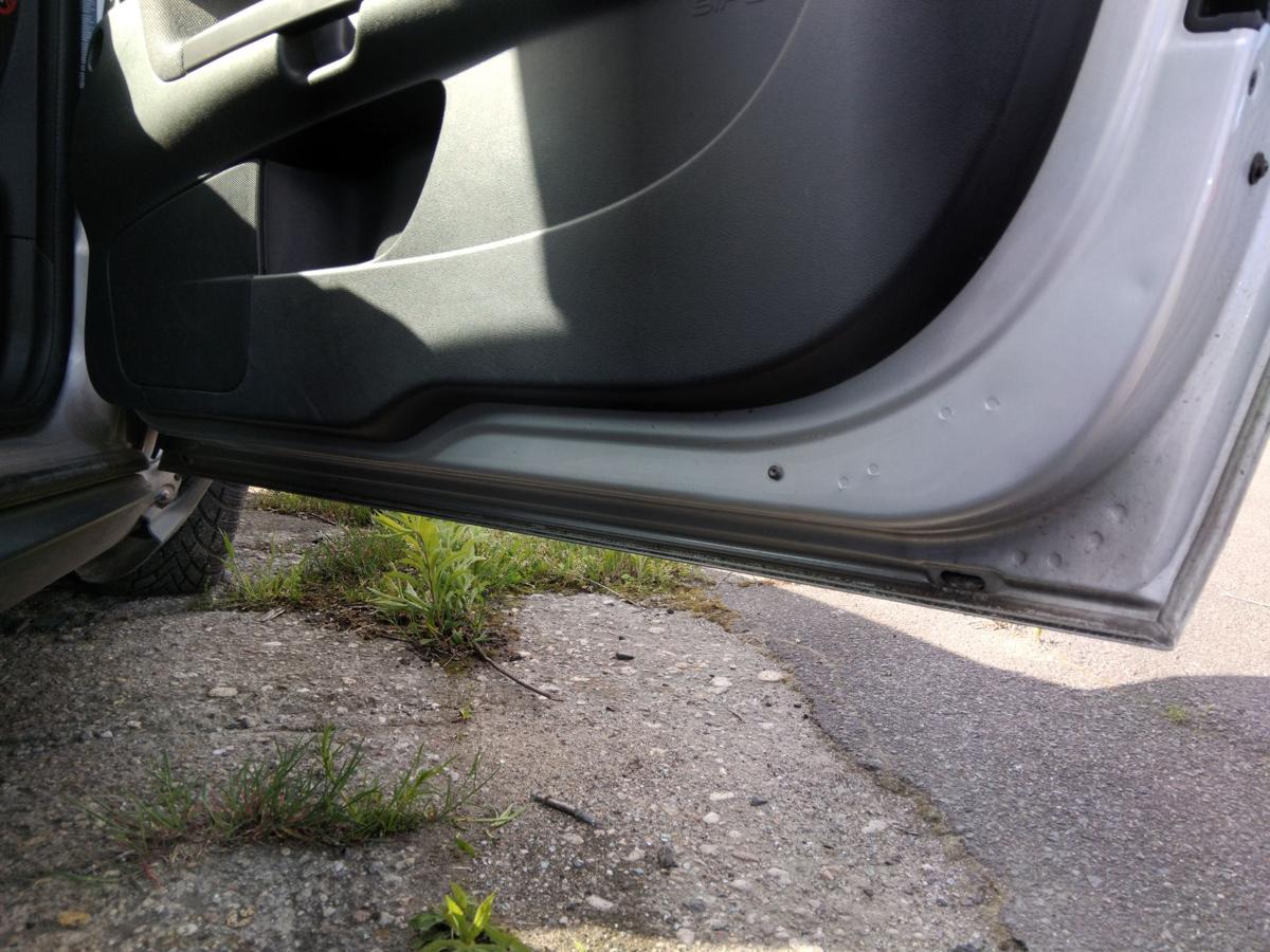 Volvo C30 M Tür vorn rechts Beifahrertür silbermetallic 42600 BJ2009