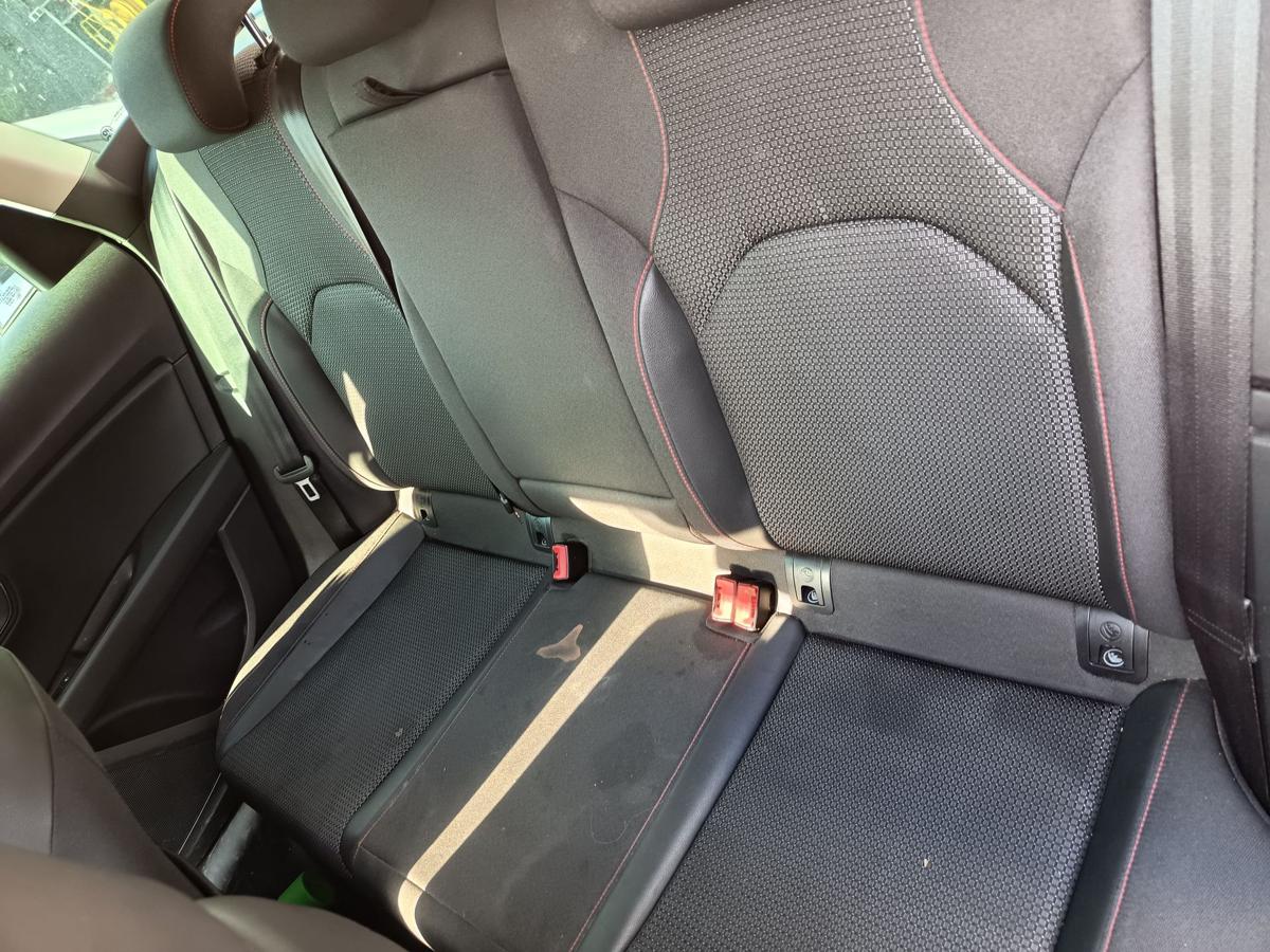 Seat Leon ST FR 5F original Innenausstattung Teilleder beheizt EZ2015