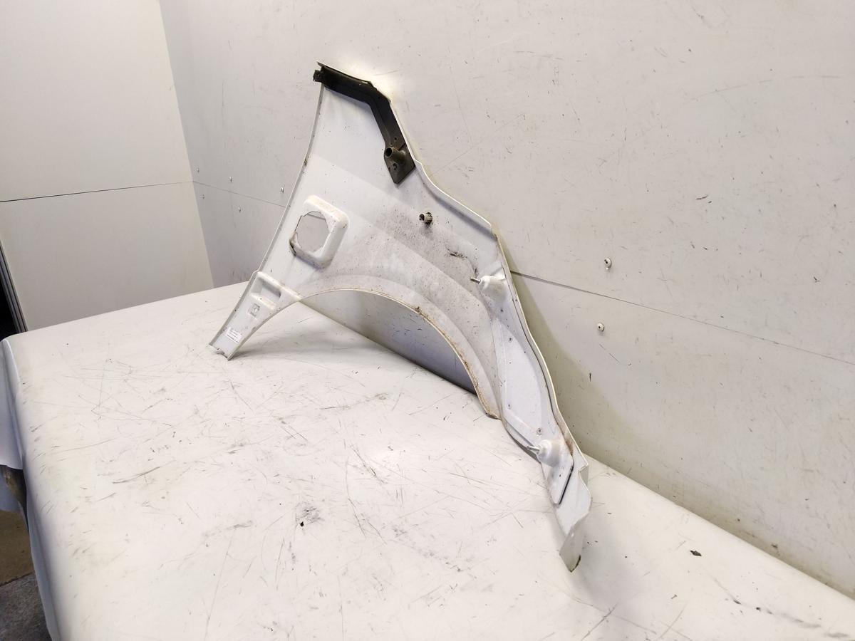 StreetScooter Work B16 original Kotflügel vorn links weiss Bj.2018