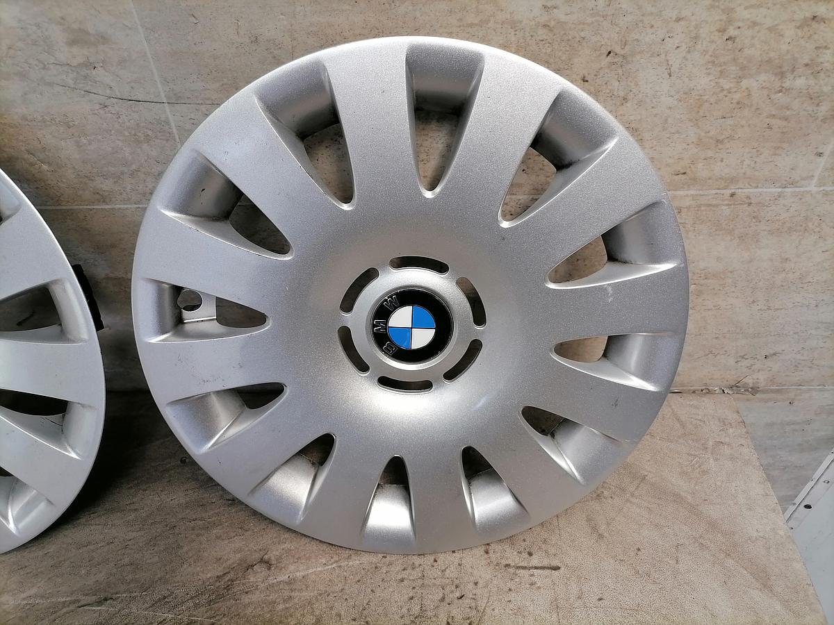 BMW E87 Satz Radkappen 15" Radzierblenden silber Bj.2008