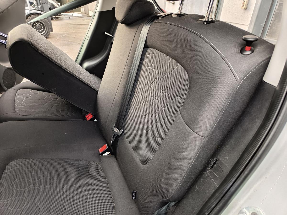 Hyundai i20 original R&uuml;cksitzbank komplett Stoff anthrazit grau Bj 2012