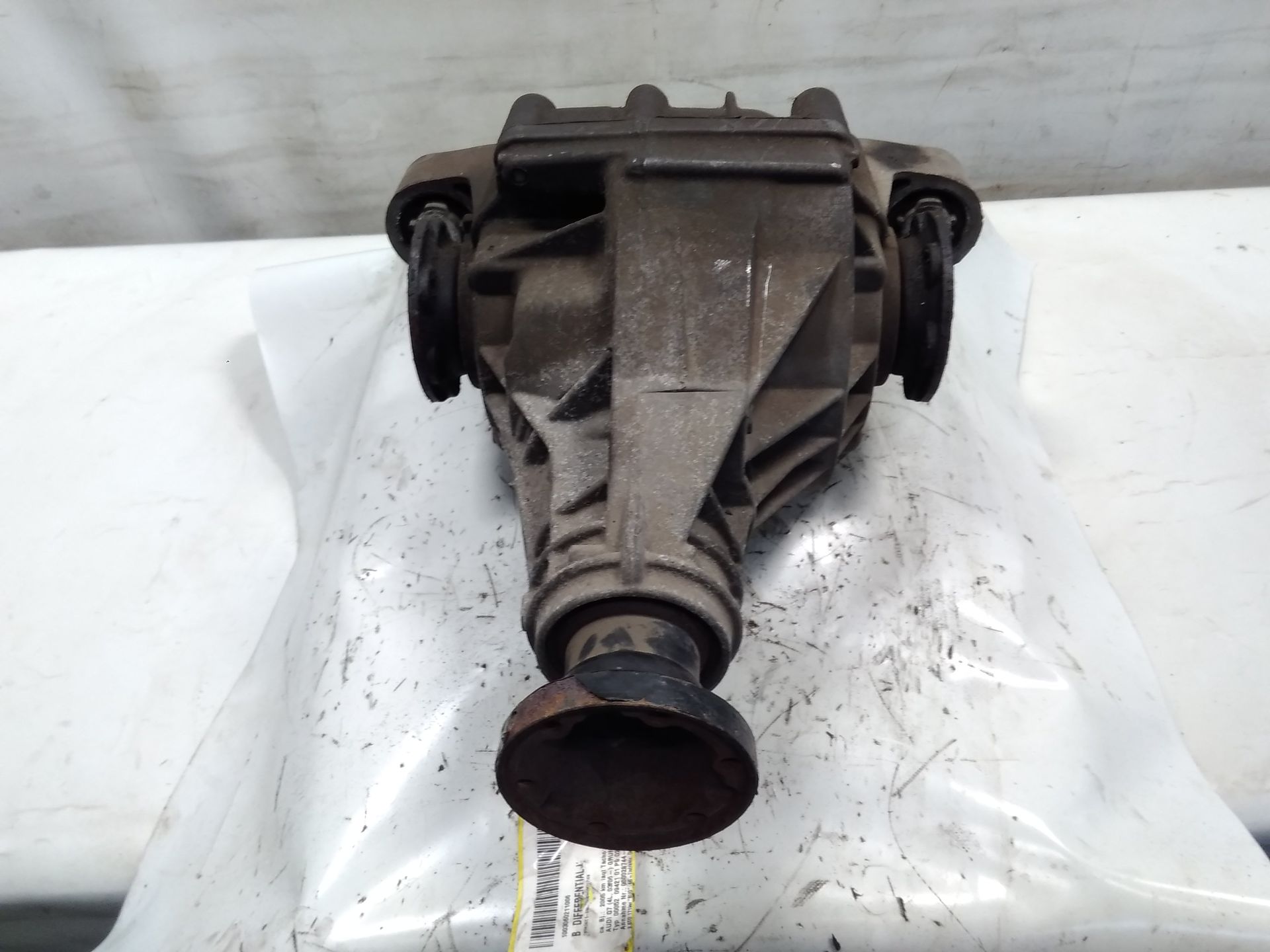 Audi Q7 4L original Differential Hinterachsgetriebe FKU 3.0TD 171kw