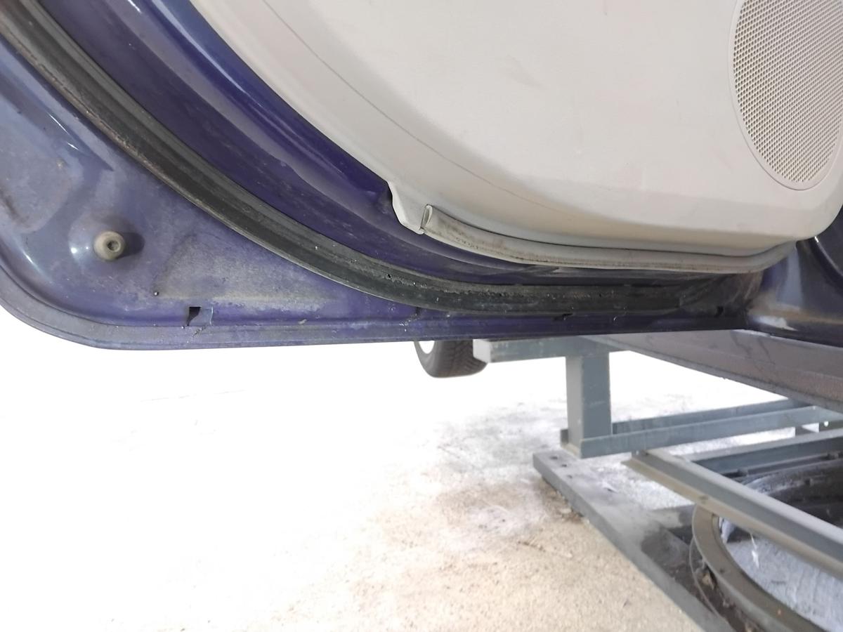 Kia Ceed Kombi ED T&uuml;r hinten links Kombi A8 ABYSS BLUE BJ2008