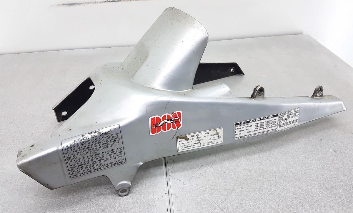 Honda CBR 600 F PC31 Spritzschutz hinten Bj1998 Verkleidung hinten Heckfender