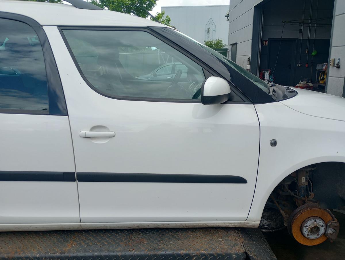 Skoda Roomster 5J orig Tür vorn rechts Beifahrertür LF9E Weiß Bj 2009