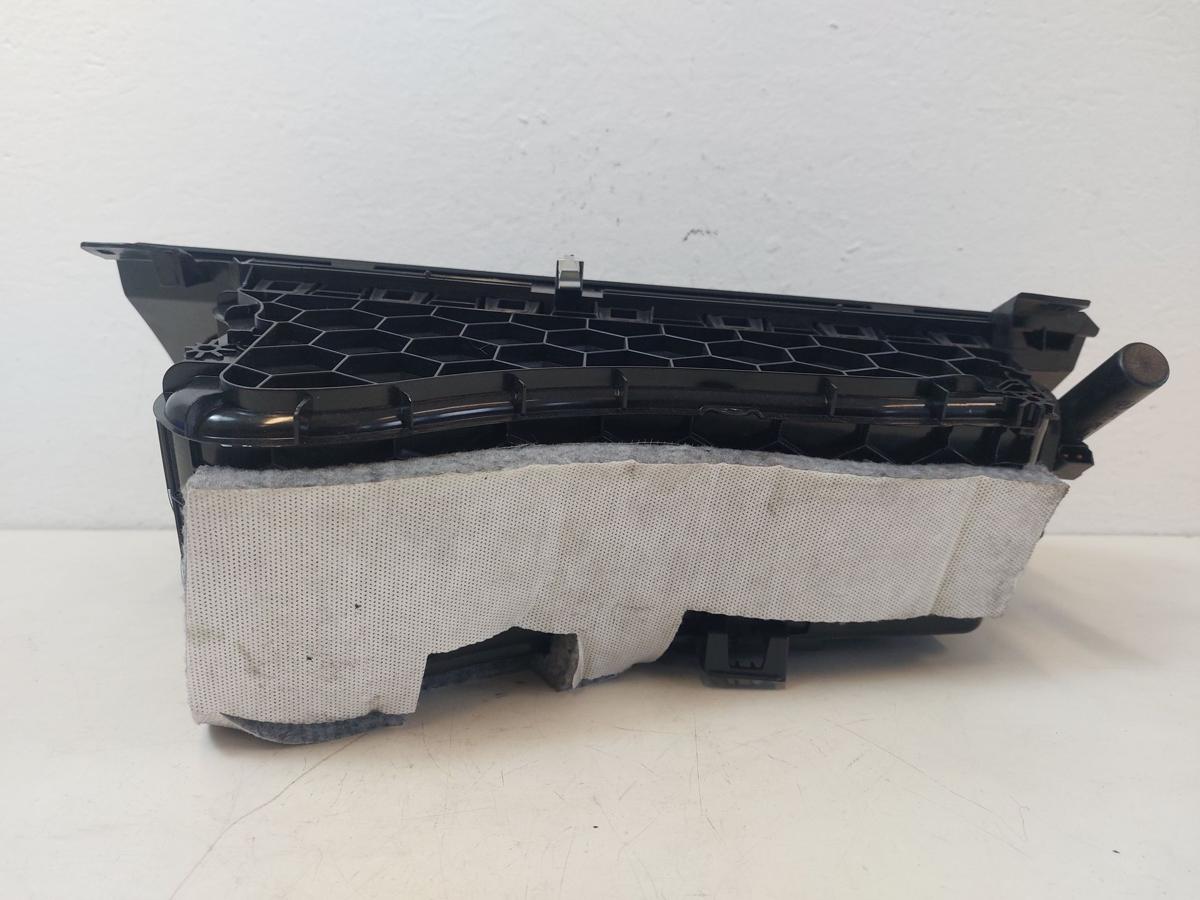 BMW 1er F21 M140i LCI Handschuhfach Handschuhkasten Schalttafelkasten rechts