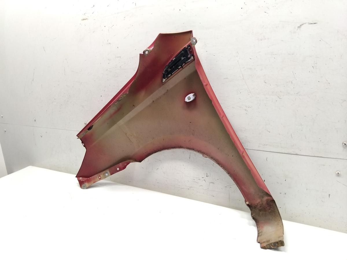 Chevrolet Aveo T250 original Kotfl&uuml;gel vorn rechts rot BJ2008