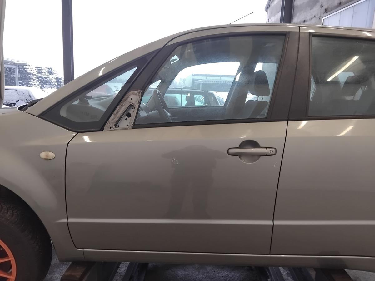 Suzuki SX4 T&uuml;r vorn links Fahrert&uuml;r ZCD Galactic Gray 5t&uuml;rig BJ2006
